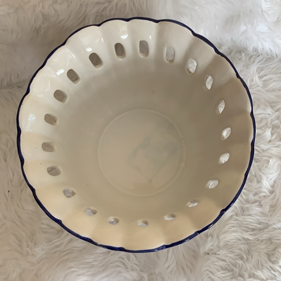 VESTAL Vintage Hand floral painted Alcobach Portugal ceramic planter pot… - Picture 9 of 12